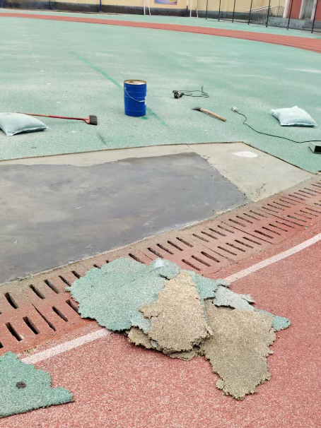 福州球场翻新维修补、球场翻新修补改造